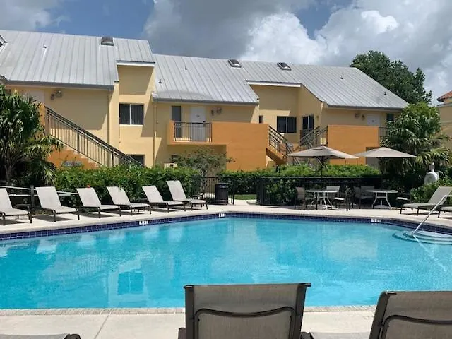 Boynton Townhome Hotel apartamentowy Boynton Beach